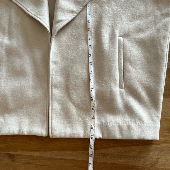 H by Halston oversize coat - Picture 7 of 11